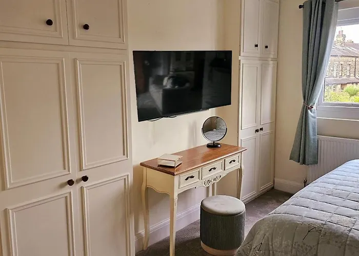 The Sweetbriar 3 Bedroom House In Будинок відпочинку *