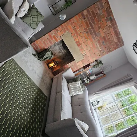 The Sweetbriar 3 Bedroom House In Будинок відпочинку Лідс