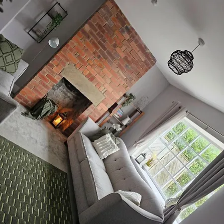 The Sweetbriar 3 Bedroom House In *