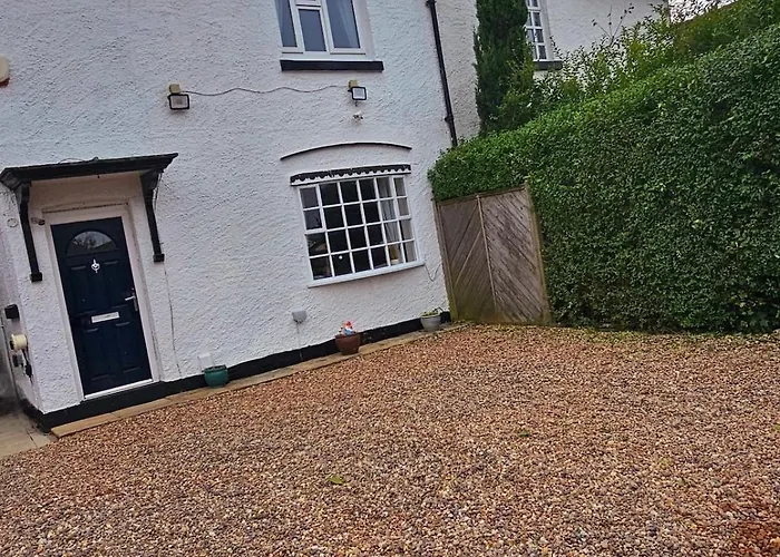 The Sweetbriar 3 Bedroom House In Holiday home *